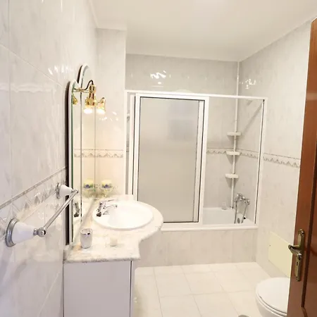 Casa Da Audiência Lote 32 *