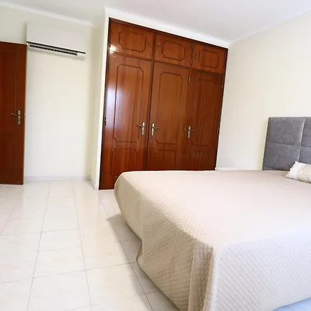 Casa Da Audiencia Lote 32