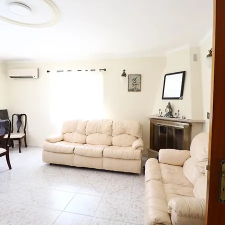 Casa Da Audiencia Lote 32 * Monte Gordo