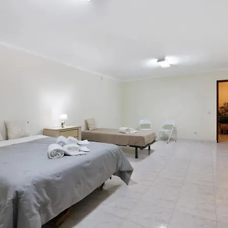 Casa Da Audiencia Lote 32 * مونت غوردو