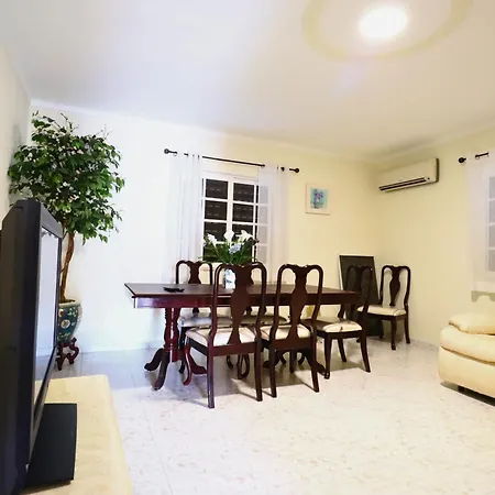 Casa Da Audiência Lote 32 Monte Gordo